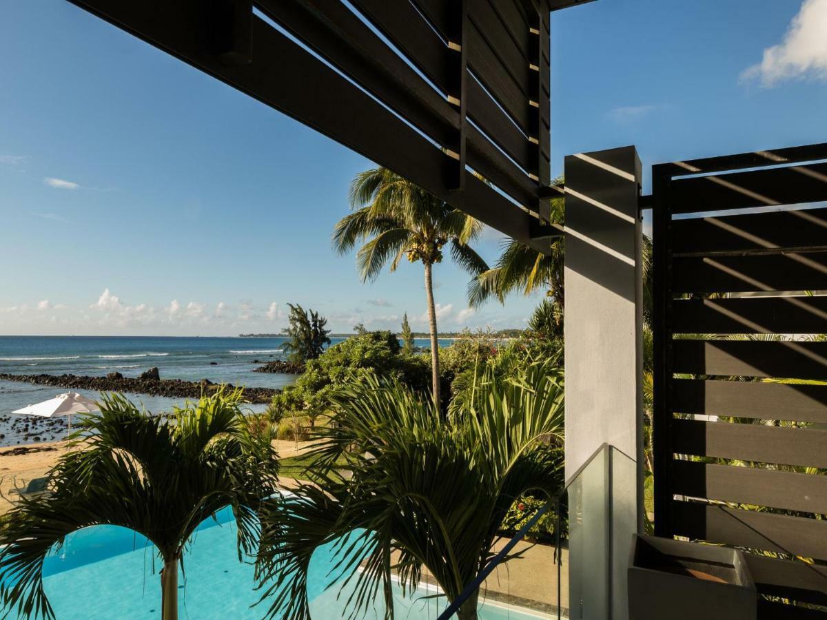 Beachfront & Pool Serviced With Stunning View - Closest To The Than Apartament